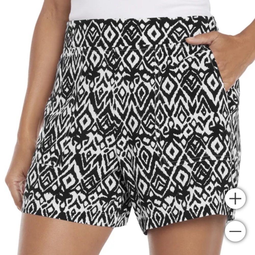 NWT Wildfox Women's lightweight Short ultra soft pull‎ on